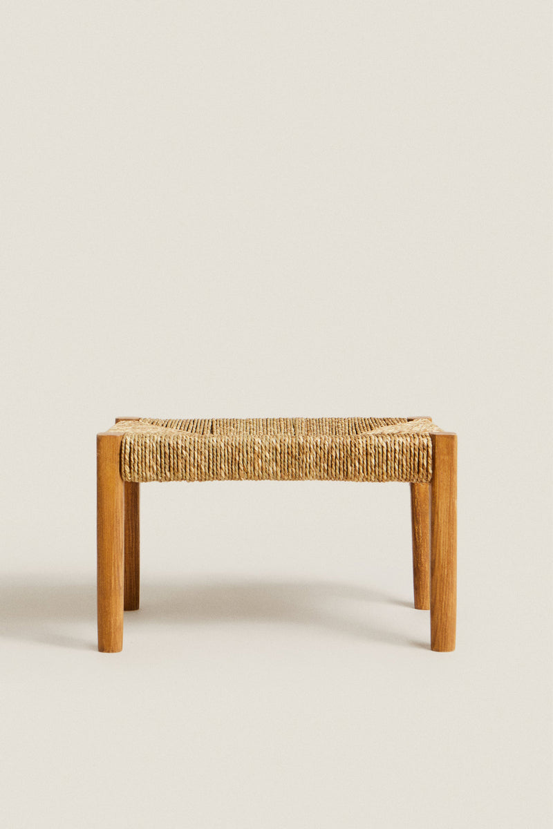 Oak & Seagrass Mini Stool – Crafted for Simplicity