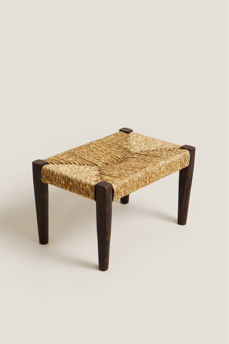 Oak & Seagrass Mini Stool – Crafted for Simplicity
