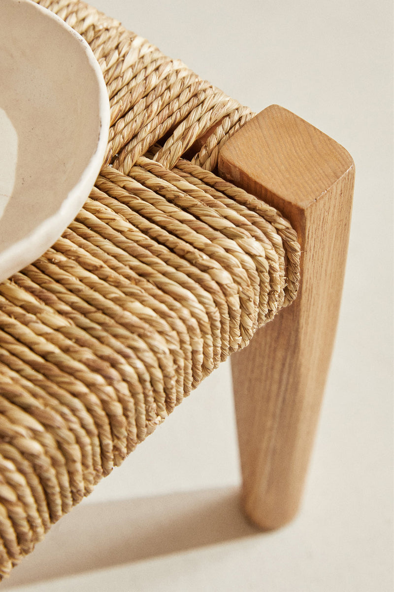Oak & Seagrass Mini Stool – Crafted for Simplicity