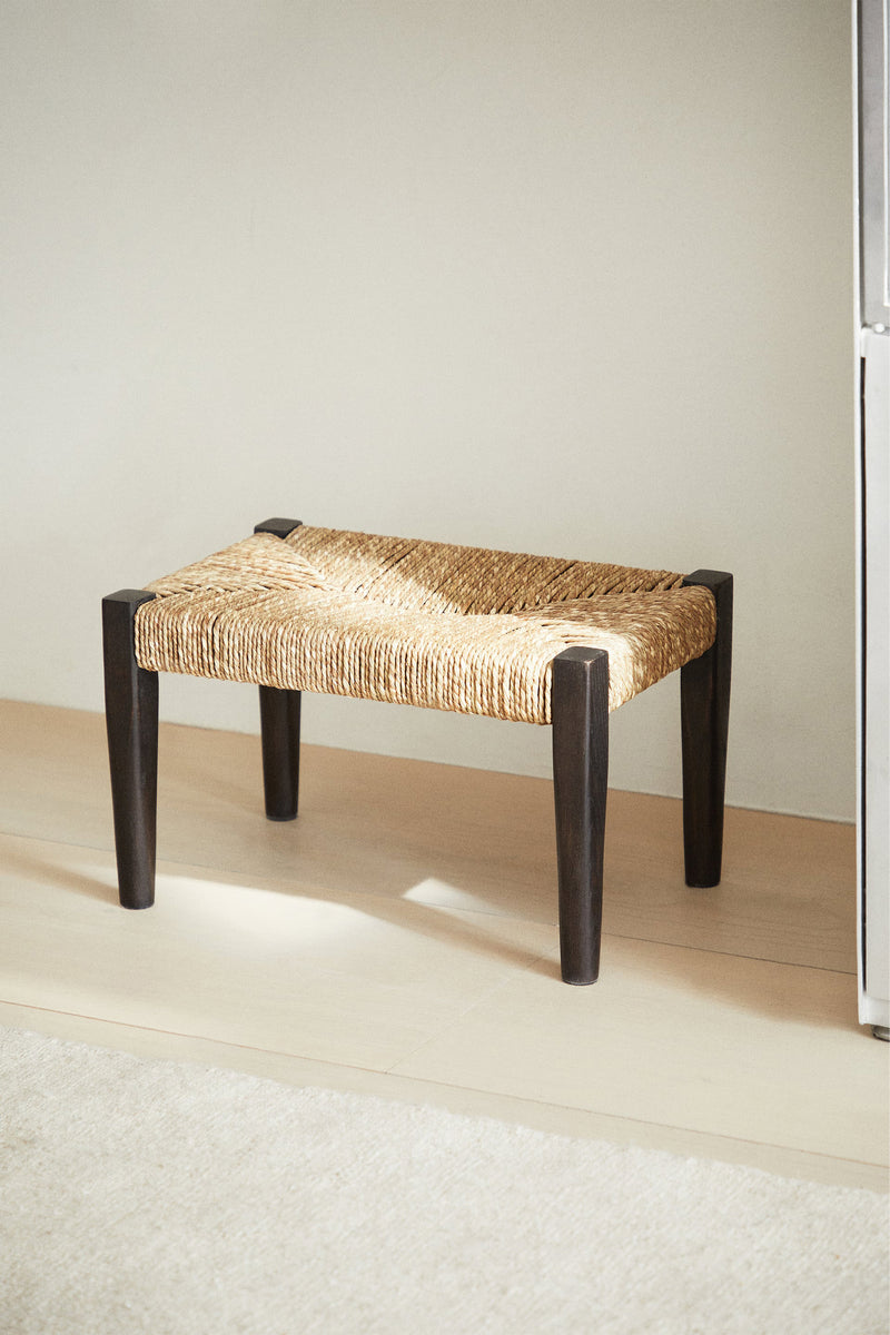 Oak & Seagrass Mini Stool – Crafted for Simplicity